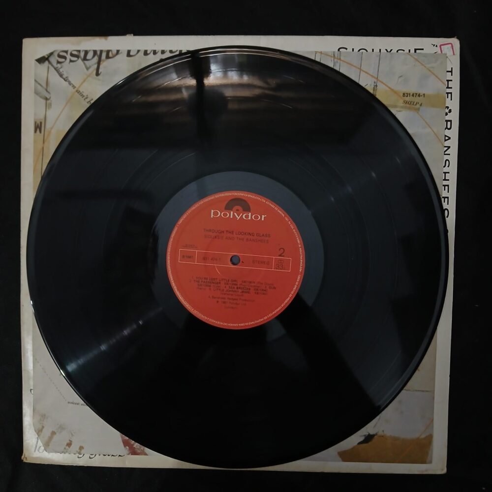 Siouxsie and the Banshees - Through the Looking Glass (LP USADO) - Image 6