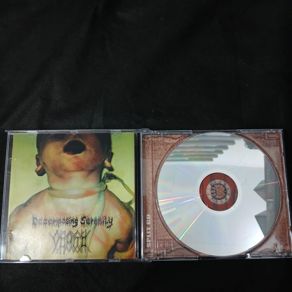 Decomposing Serenity/Vômito - Give The Children Her Severed Head (CD NACIONAL USADO) - Imagem 4