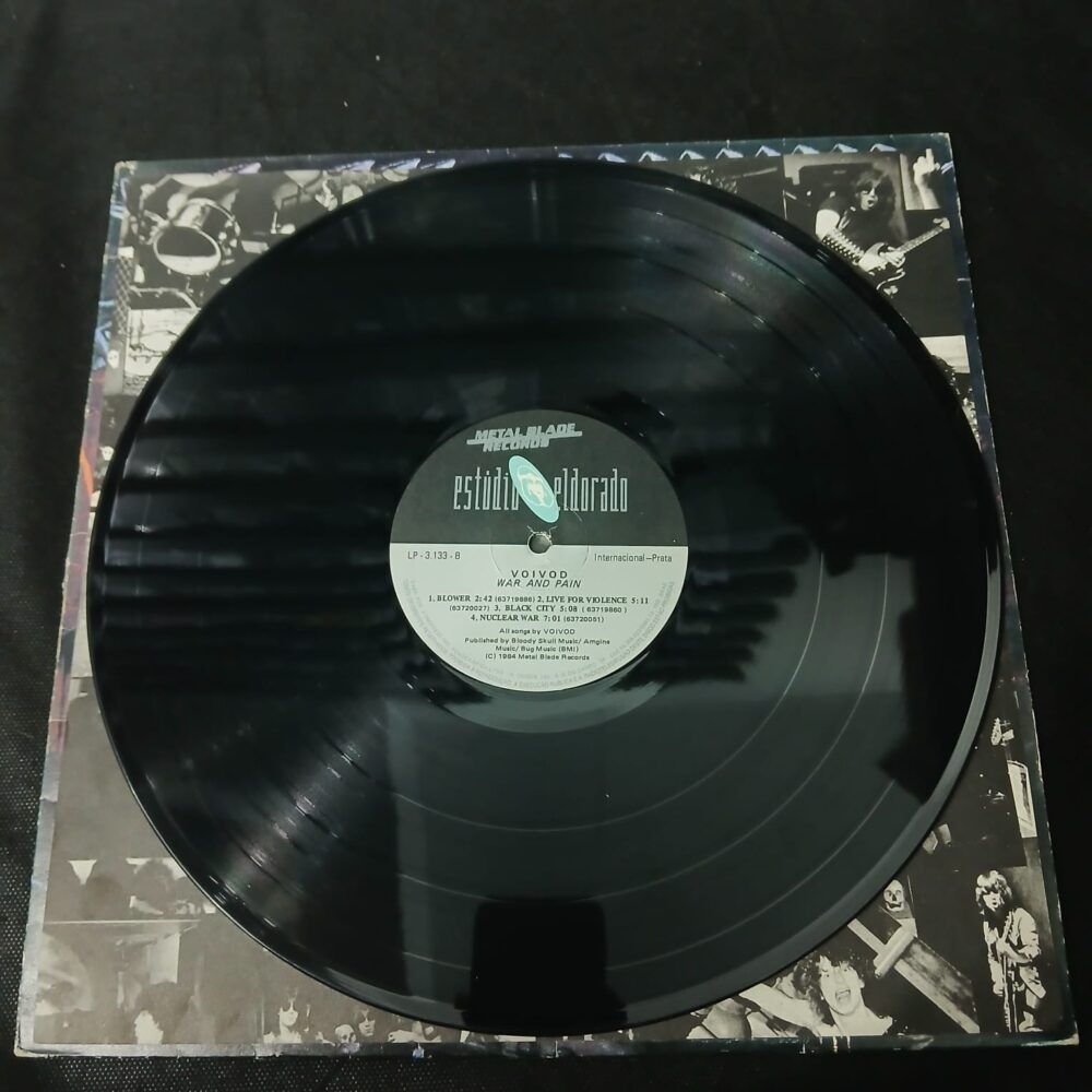 Voïvod – War And Pain (LP USADO) - Imagem 5