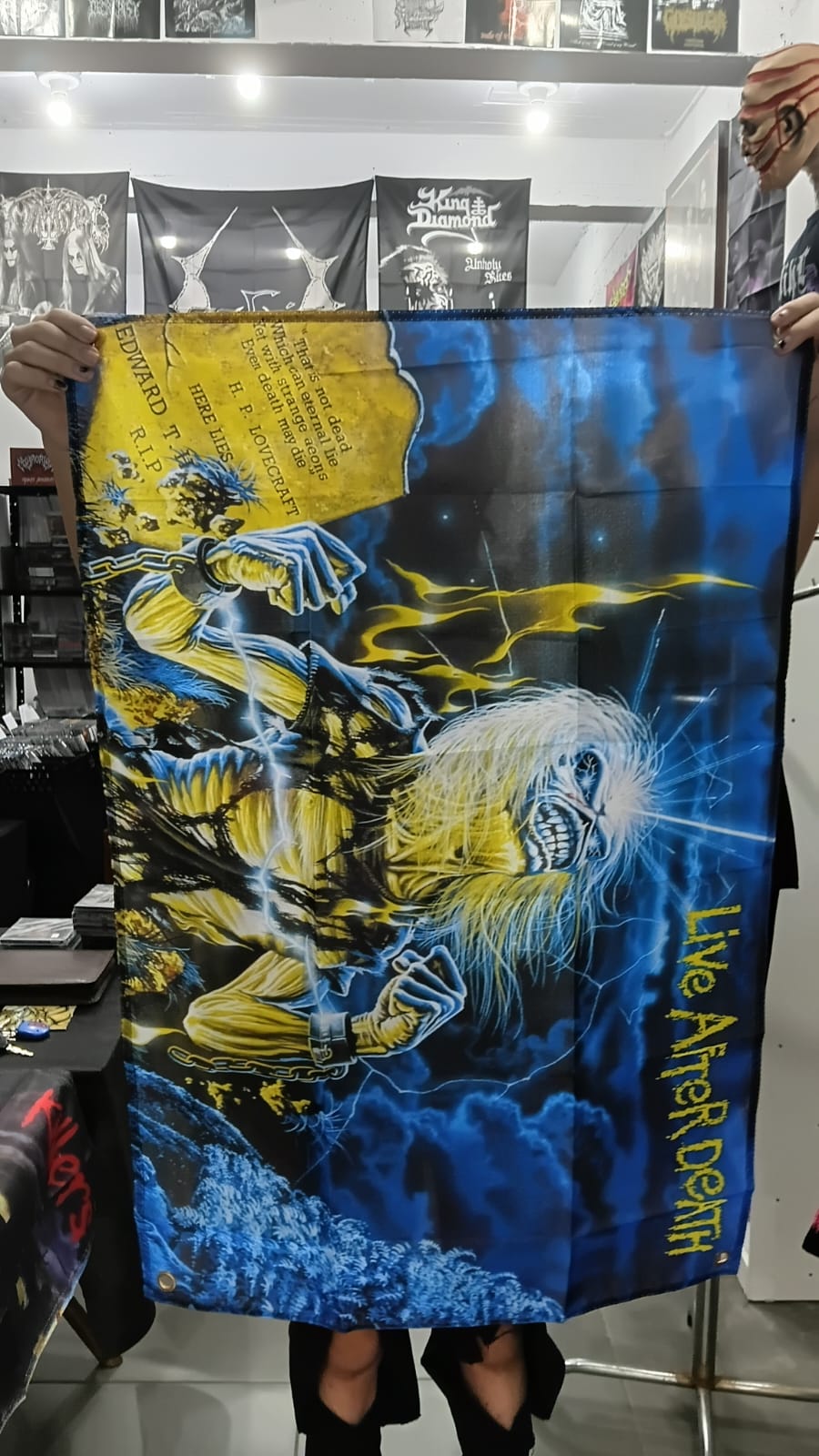 Iron Maiden - Live After Death (BANDEIRA COM ILHÓS)