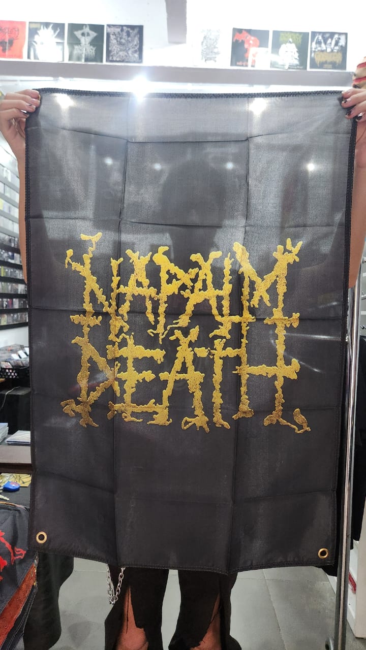 Napalm Death - Logo Amarelo (BANDEIRA COM ILHÓS)