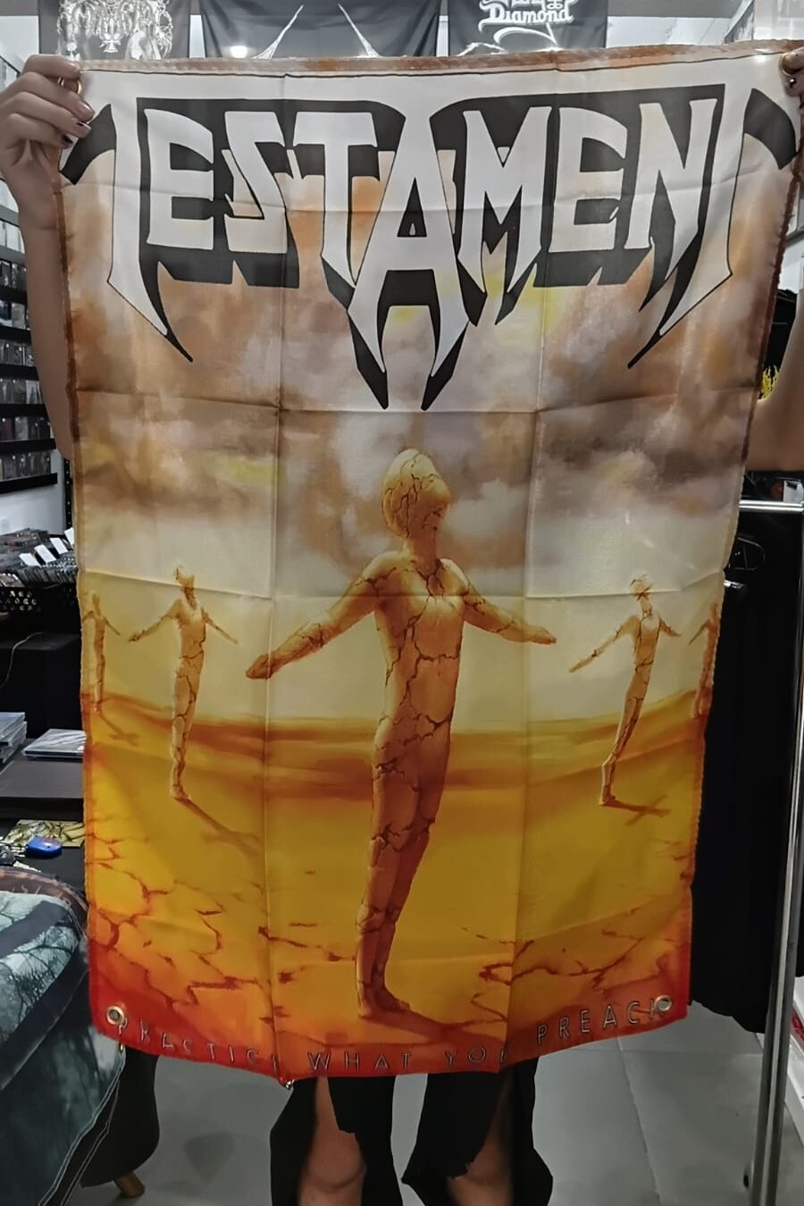 Testament - Practice What You Preach (BANDEIRA COM ILHÓS)