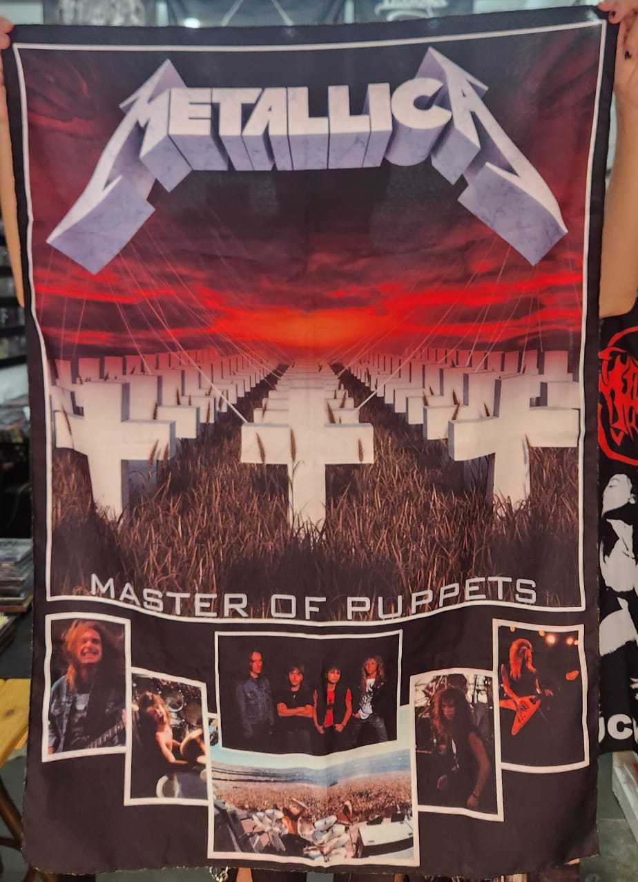 Metallica - Master Of Puppets (BANDEIRA)