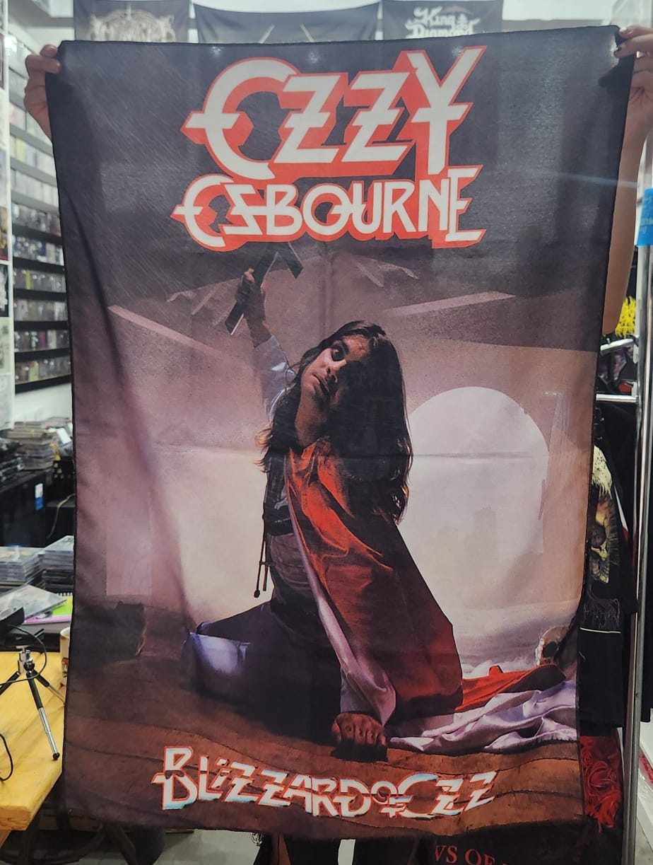 Ozzy Osbourne - Blizzard Of Oz (BANDEIRA)