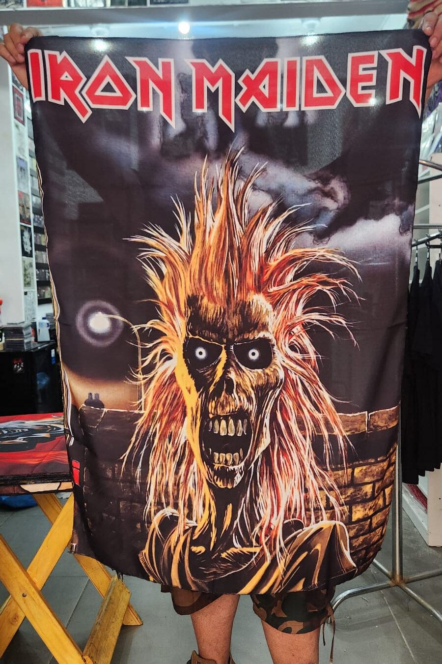Iron Maiden - Iron Maiden (BANDEIRA)