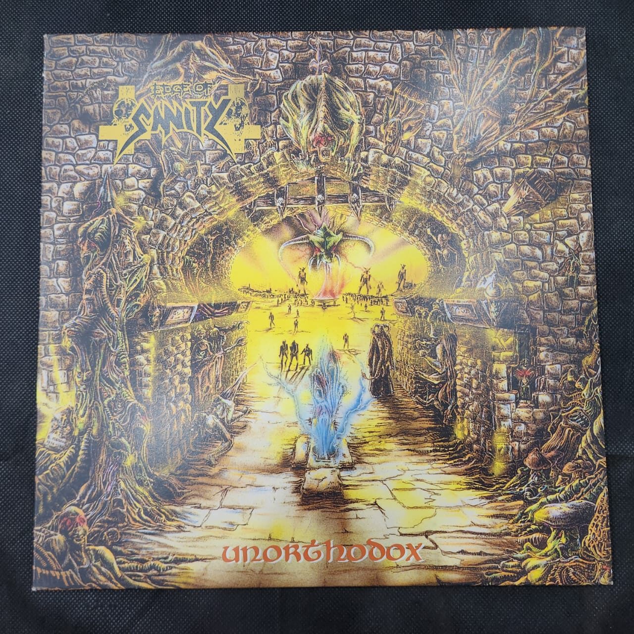 Edge Of Sanity - Unorthodox (LP IMPORTADO AMARELO TRANSPARENTE USADO) - Imagem 3
