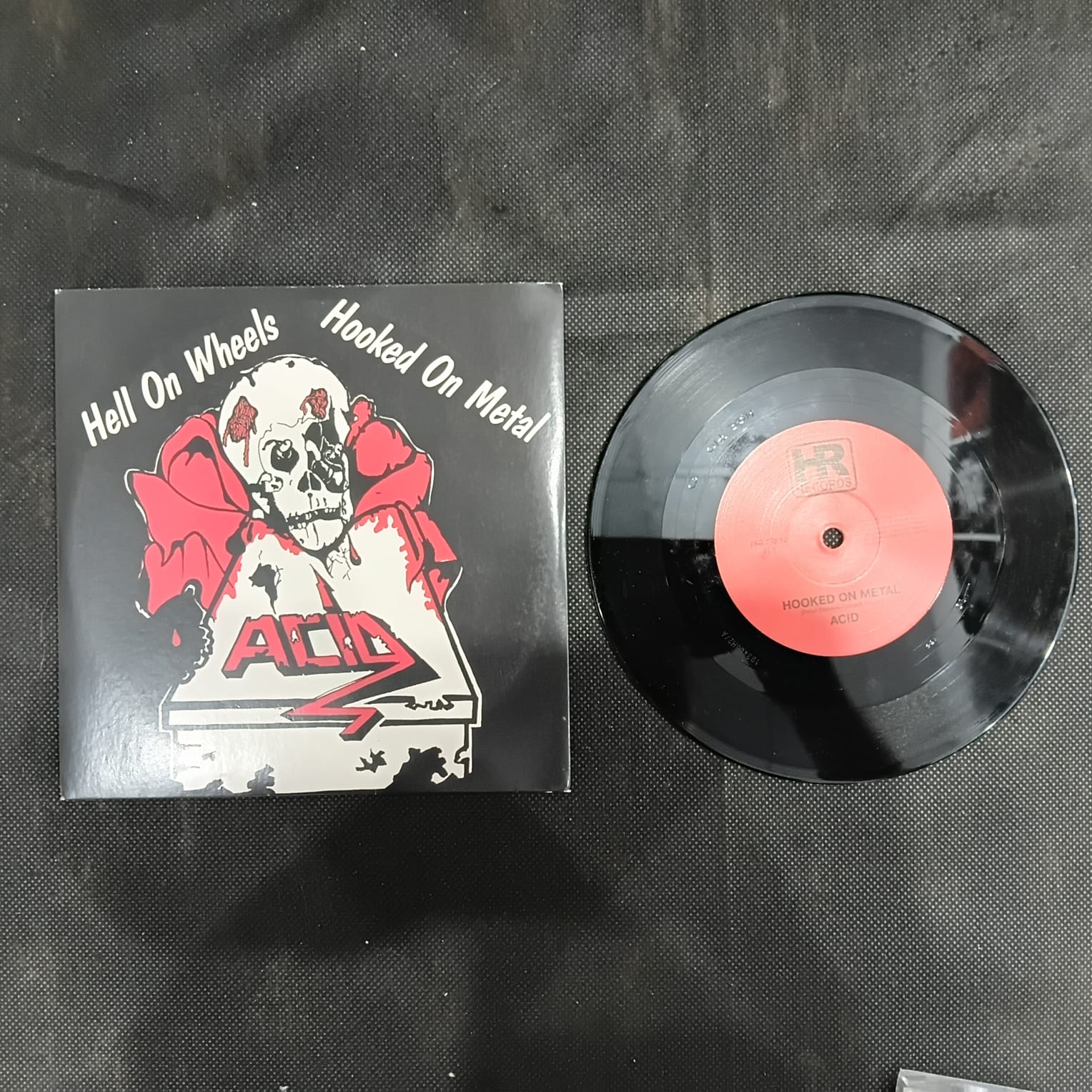Acid – Hooked On Metal (LP COMPACTO 7'' USADO) - Imagem 2