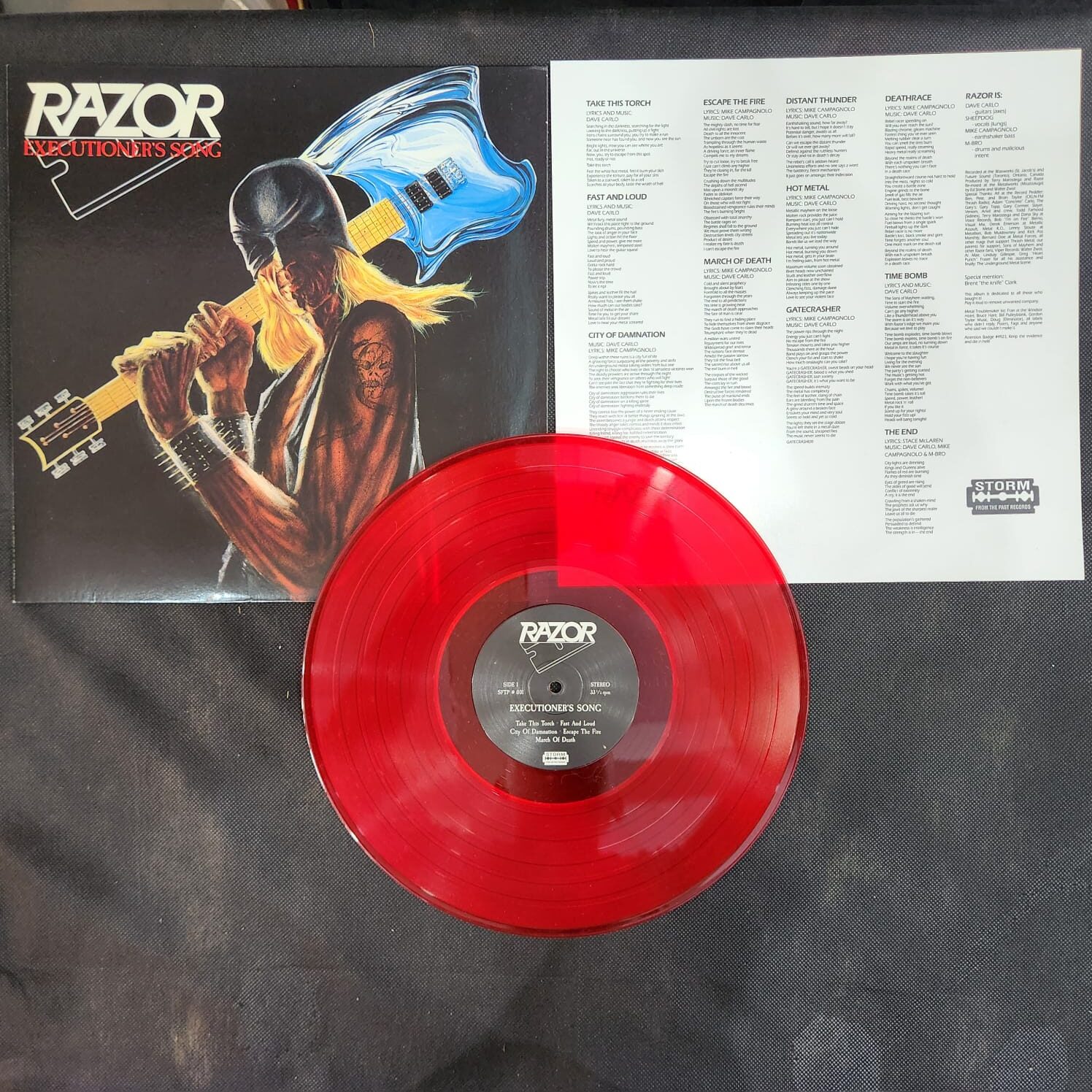Razor – Executioner's Song (LP IMPORTADO VERMELHO USADO) - Imagem 2