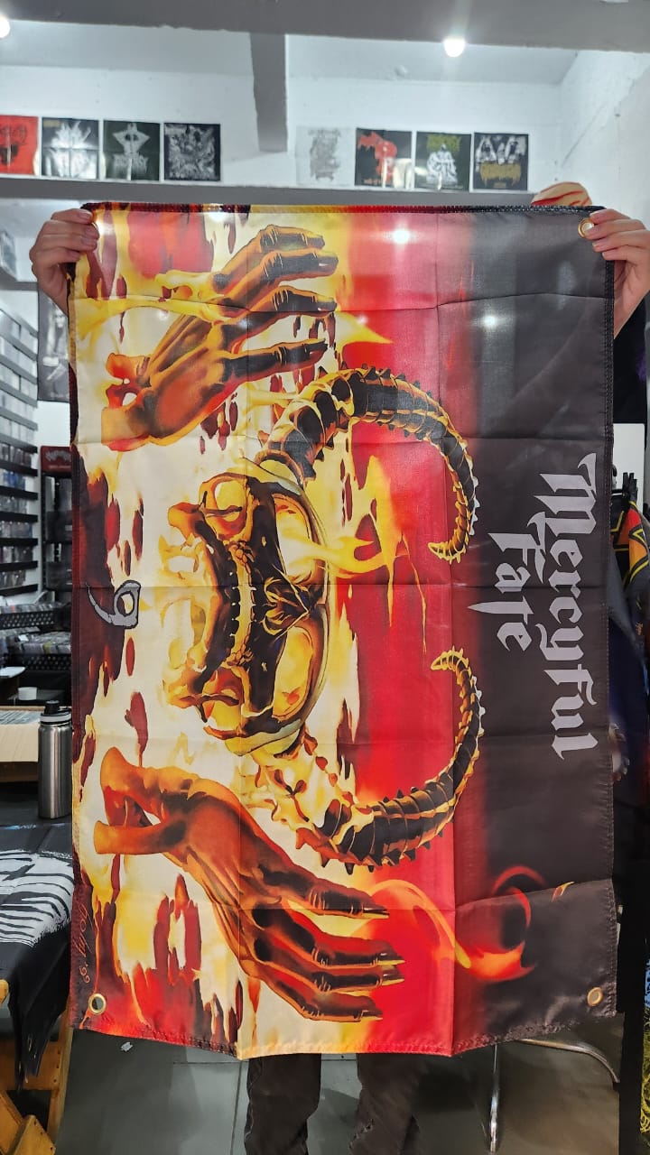 Mercyful Fate - 9 (BANDEIRA COM ILHÓS)