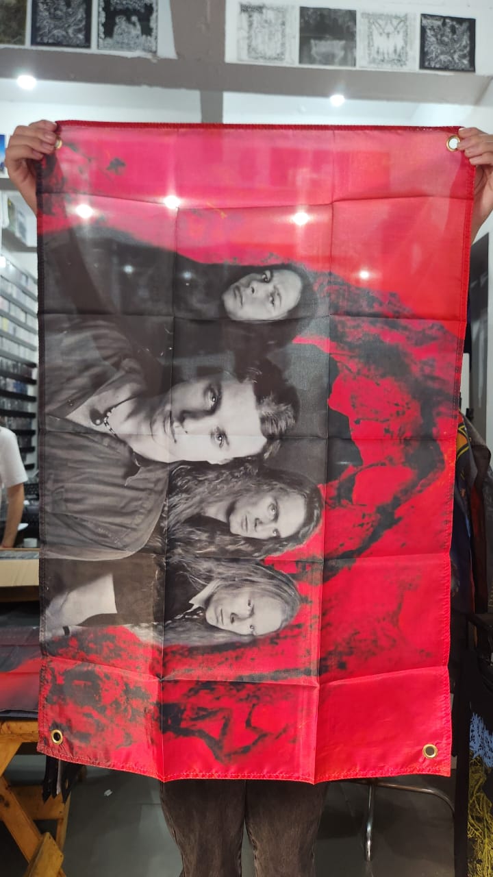 Death - Banda (BANDEIRA COM ILHÓS)