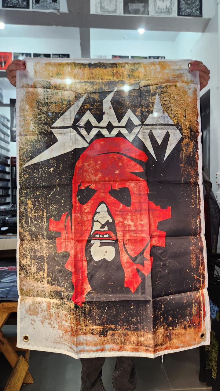 Sodom - In The Sign Of Evil - Arte Alternativa (BANDEIRA COM ILHÓS)