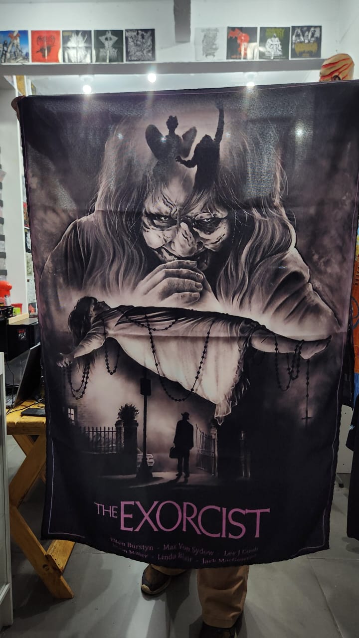 O Exostista - The Exoscist (BANDEIRA)