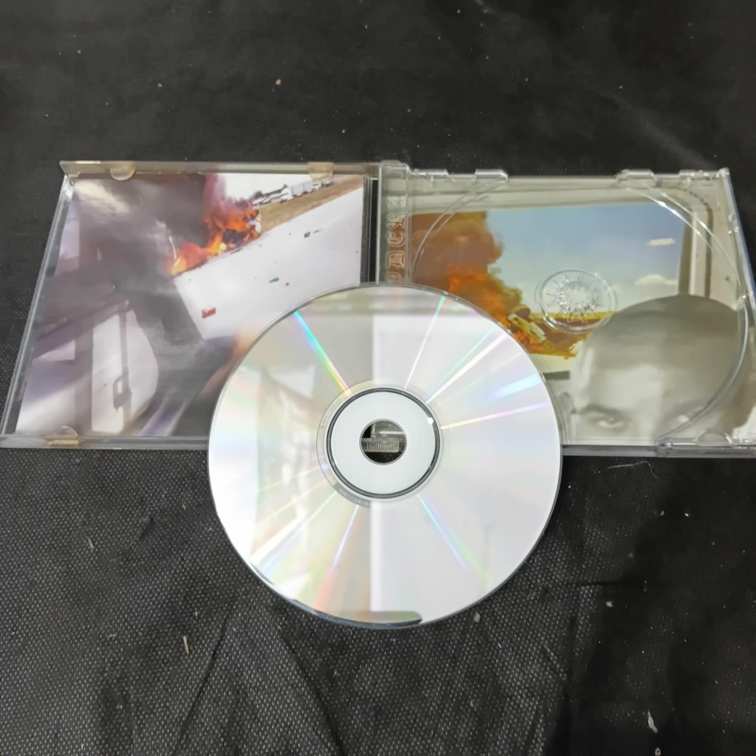 Deadbodieseverywhere - Deadbodieseverywhere (CD USADO) - Imagem 3