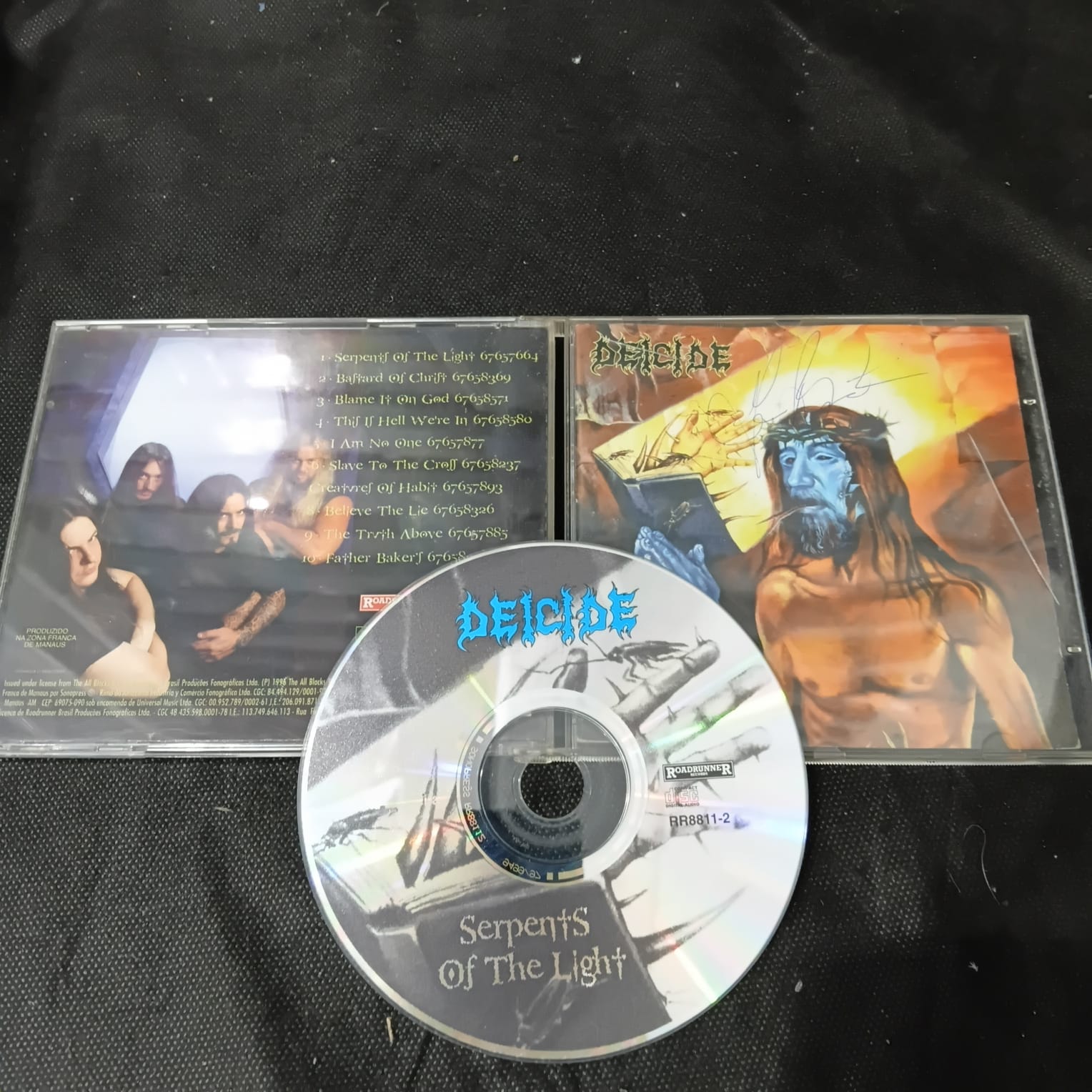 Deicide - Serpents Of The Light (CD AUTOGRAFADO USADO) - Imagem 2