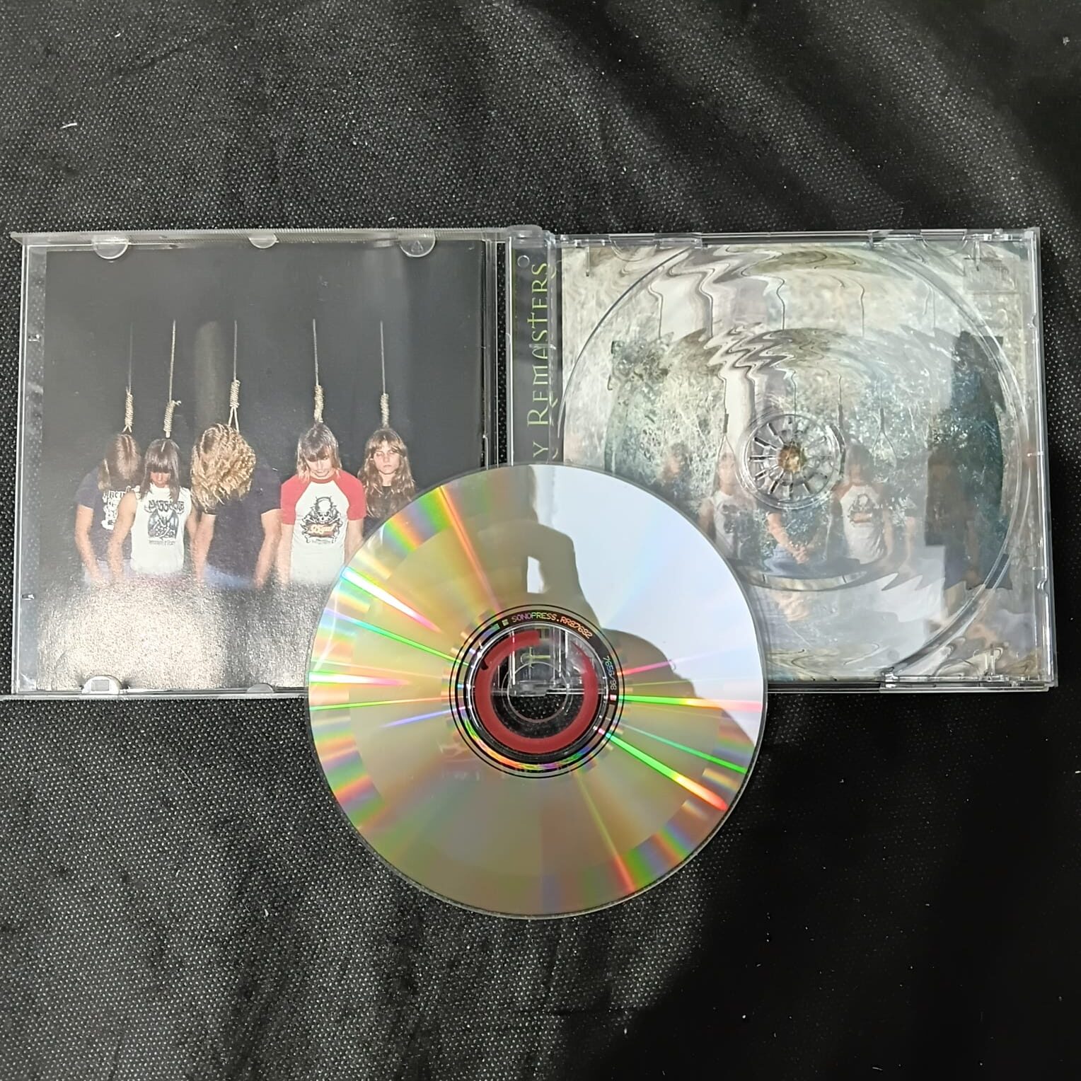 Obituary - Slowly We Rot (CD AUTOGRAFADO USADO) - Imagem 3