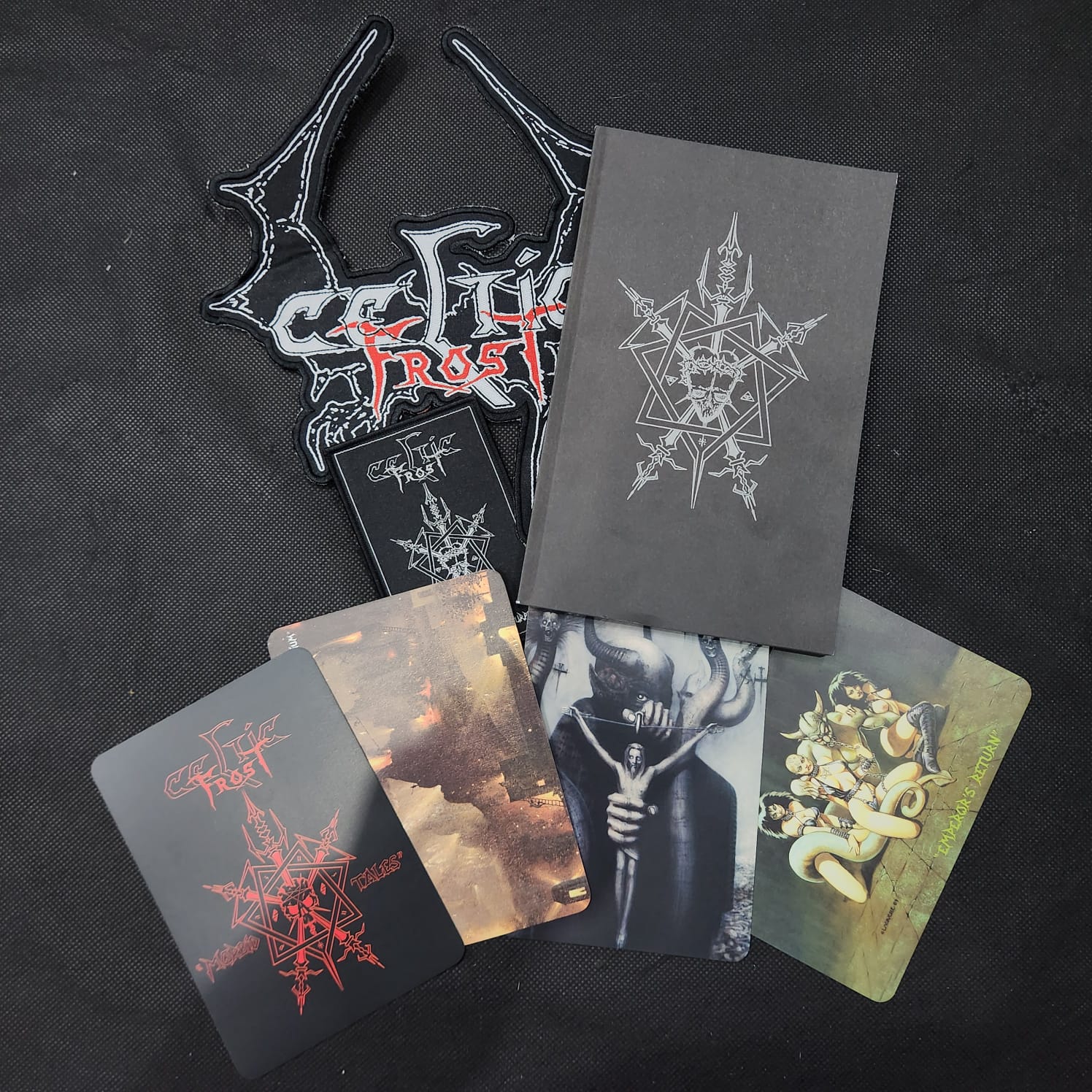 Celtic Frost - The Sign Of The Usurper (6-Tape Box) - Imagem 6
