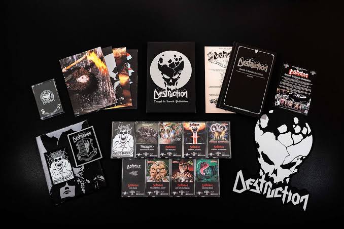 Destruction - Trapped In Lunatic Procession (9-TAPE BOX)