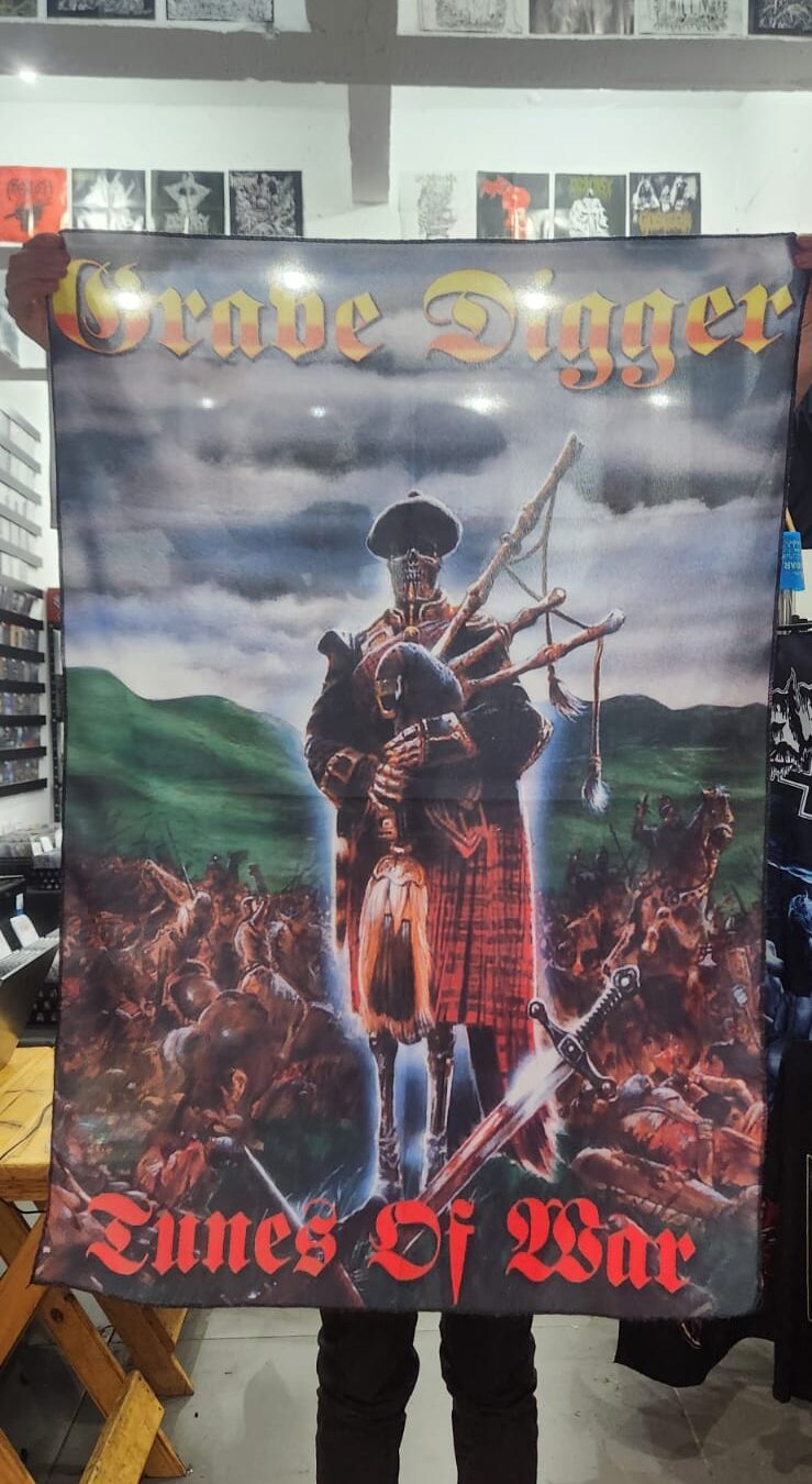 Grave Digger - Tunes Of War (BANDEIRA)