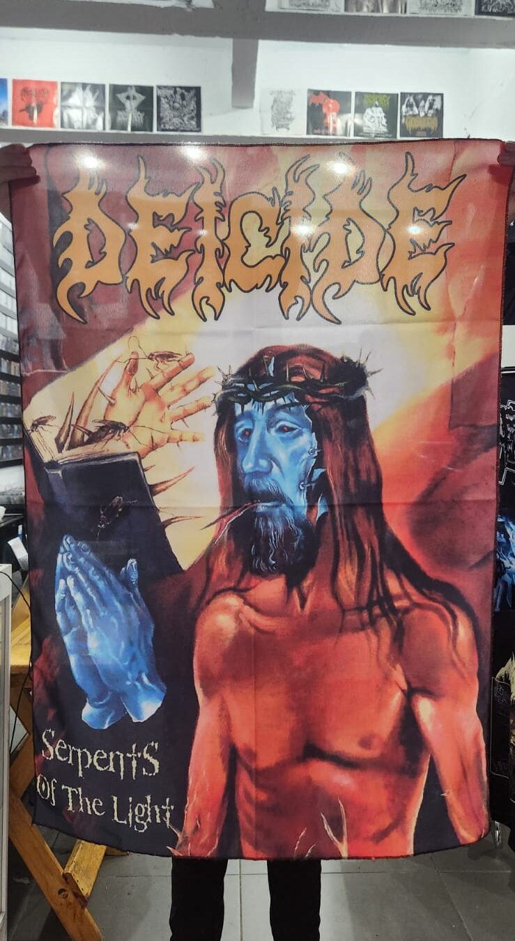 Deicide - Serpents Of The Light (BANDEIRA)