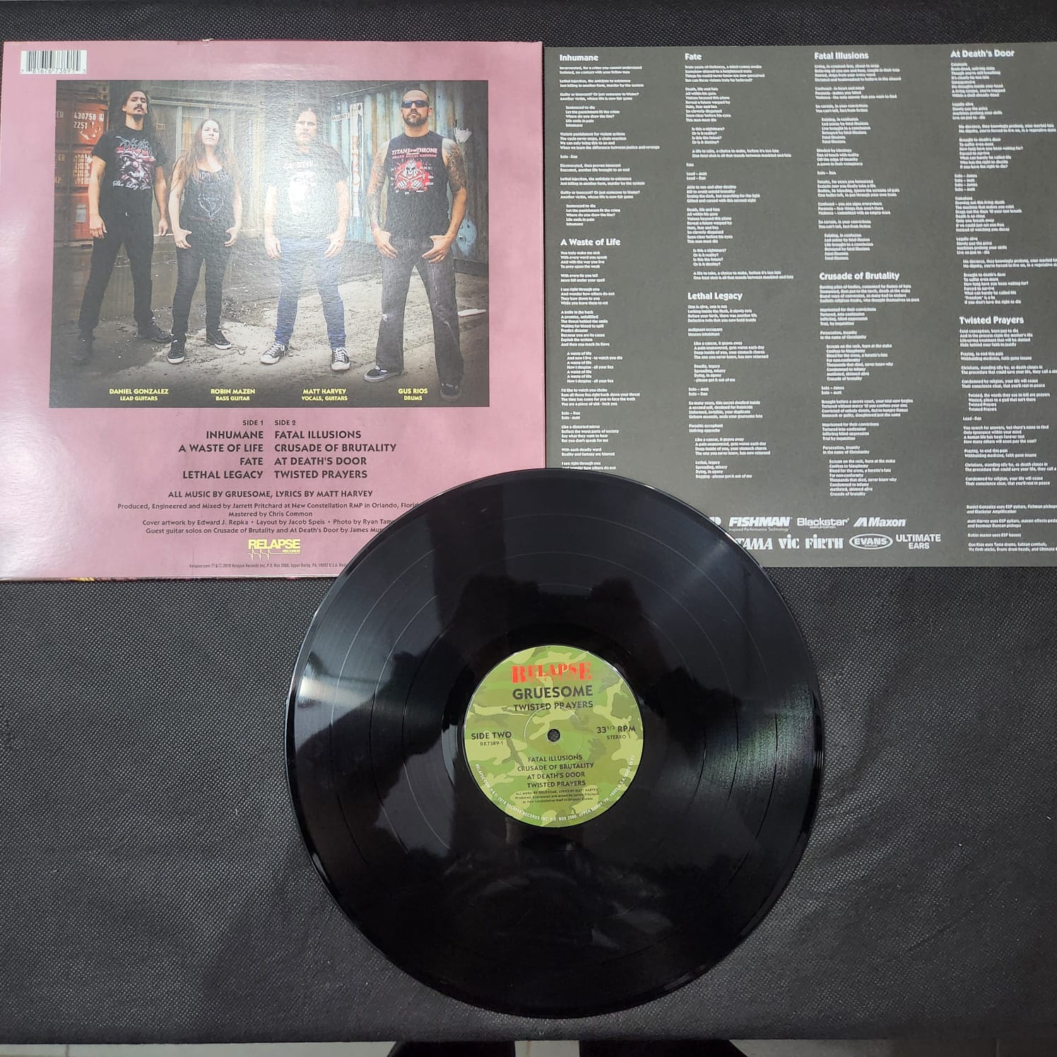 Gruesome - Twisted Prayers (LP IMPORTADO USADO) - Imagem 3