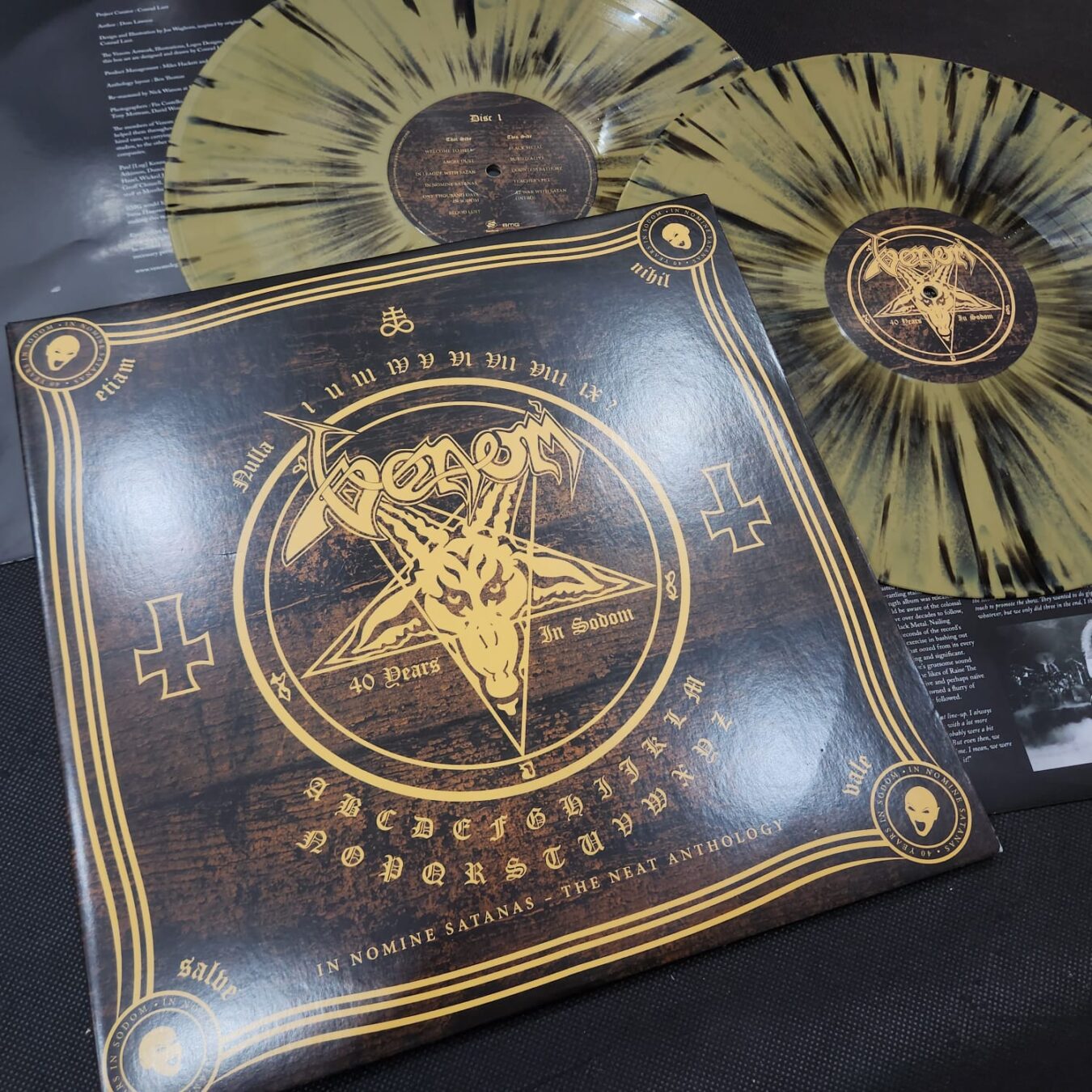 Venom - In Nomine Sarthanas (40 Years In Sodom) (LP IMPORTADO SPLATTER DUPLO USADO)